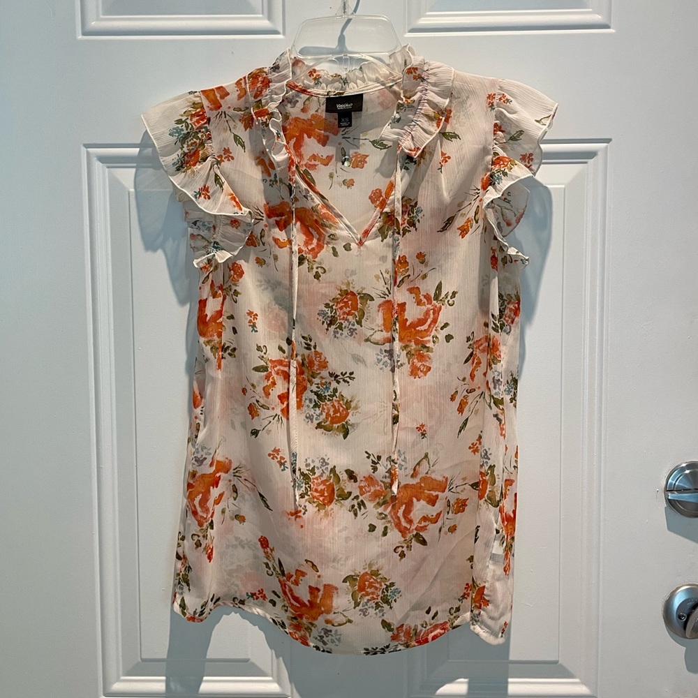 Mossimo Floral Rose Ruffle V-cut Lightweight Semi Sheer Sleeveless Top Size XS